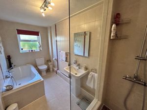 Photo 22- click for photo gallery